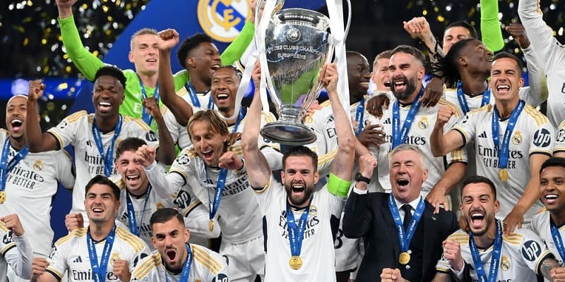 Real Madrid là đế chế vĩ đại trong cả bóng đá lẫn thương mại